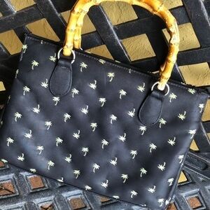 Sunny Hawaii embroidery palm tree/bamboo handl bag